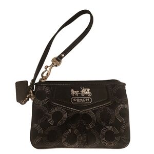 COACH Madison Op Art Small Black Leather Signature Silver Zip Wristlet Hang Tag